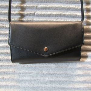 EUC**A New Day Crossbody Everyday Purse